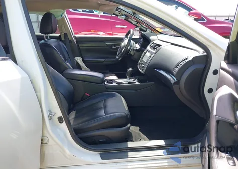 2017 Nissan Altima 3.5 Sl z USA, uszkodzony, nr VIN 1N4BL3AP2HC127703